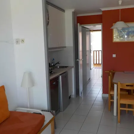 With One Bedroom In Agay Saint-raphael, With Wonderful Sea V Saint-Raphael (Var)