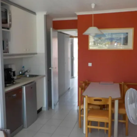 With One Bedroom In Agay Saint-raphael, With Wonderful Sea V * Saint-Raphael (Var)